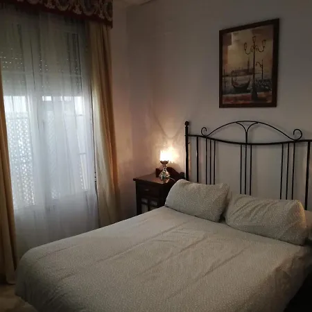 Patio De La Fuenseca Homestay Cordoba