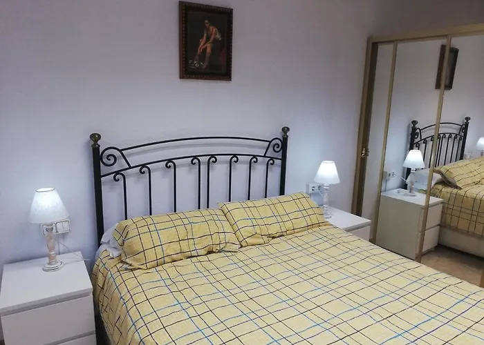 Patio De La Fuenseca Homestay *