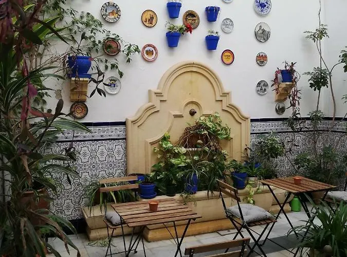 Patio De La Fuenseca *