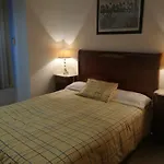 Patio De La Fuenseca *