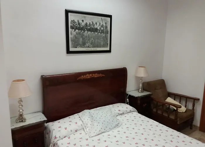 Patio De La Fuenseca Homestay *